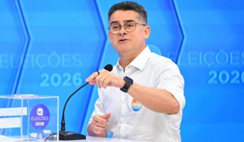 ”A senhora não colocou um tijolo na Santa Casa e fala que vai fazer hospitais”, dispara David para Maria do Carmo