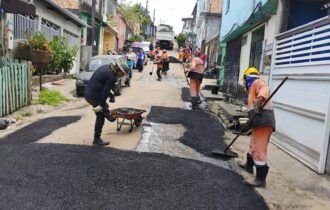 Prefeitura de Manaus realiza manutenção asfáltica em ruas do Nova Esperança e melhora mobilidade na zona Centro-Oeste