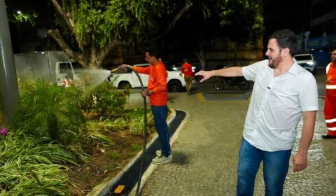 Prefeito Renato Junior amplia irrigação de árvores em Manaus durante período de calor extremo
