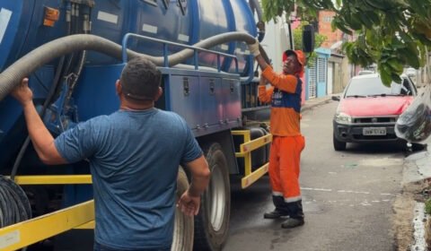 Prefeitura de Manaus desobstrui caixas coletoras e melhora escoamento das águas no Coroado