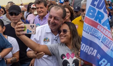 Omar anuncia novo hospital em Presidente Figueiredo e recuperação da estrada de Balbina