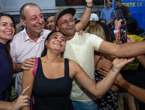 Omar apresenta plano de habitação com foco em saneamento e infraestrutura adaptada