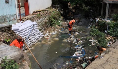 Prefeitura de Manaus realiza obra emergencial para conter erosão e proteger moradores no São José Operário