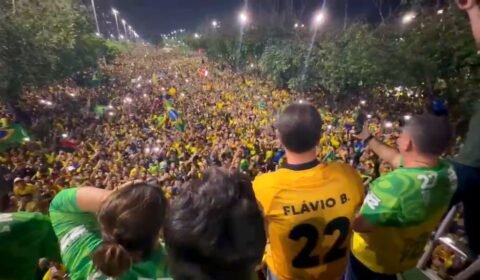 Em grande evento na Ponta Negra, bolsonaristas aderem a Flávio, mas admitem voto em Omar Aziz