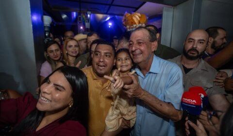 De estágio remunerado a novas casas, Omar apresenta propostas para jovens e famílias do Amazonas