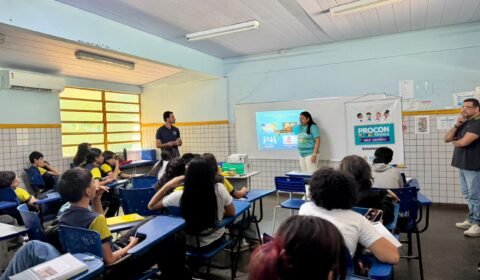 Prefeitura de Manaus leva educação para o consumo a mais de 60 estudantes de escola municipal na zona Norte