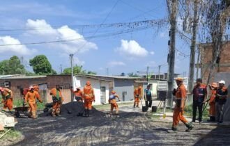 Prefeitura de Manaus conclui recuperação asfáltica da rua Lima, no Nova Cidade