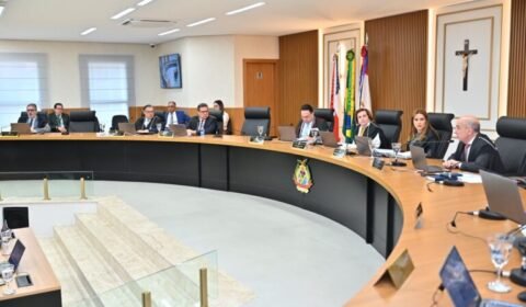 TCE-AM nega recurso e mantém multa de R$ 22 mil a ex-prefeito de Careiro