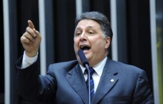 TSE anula votos recebidos por Garotinho no primeiro turno
